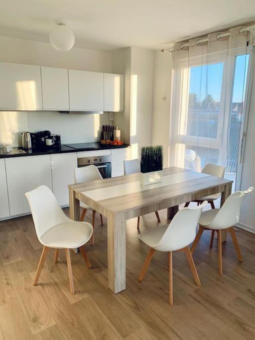 Pourquoi Notre T3 Avec Parking Est Pour Vous ? Apartment Lille Exterior photo